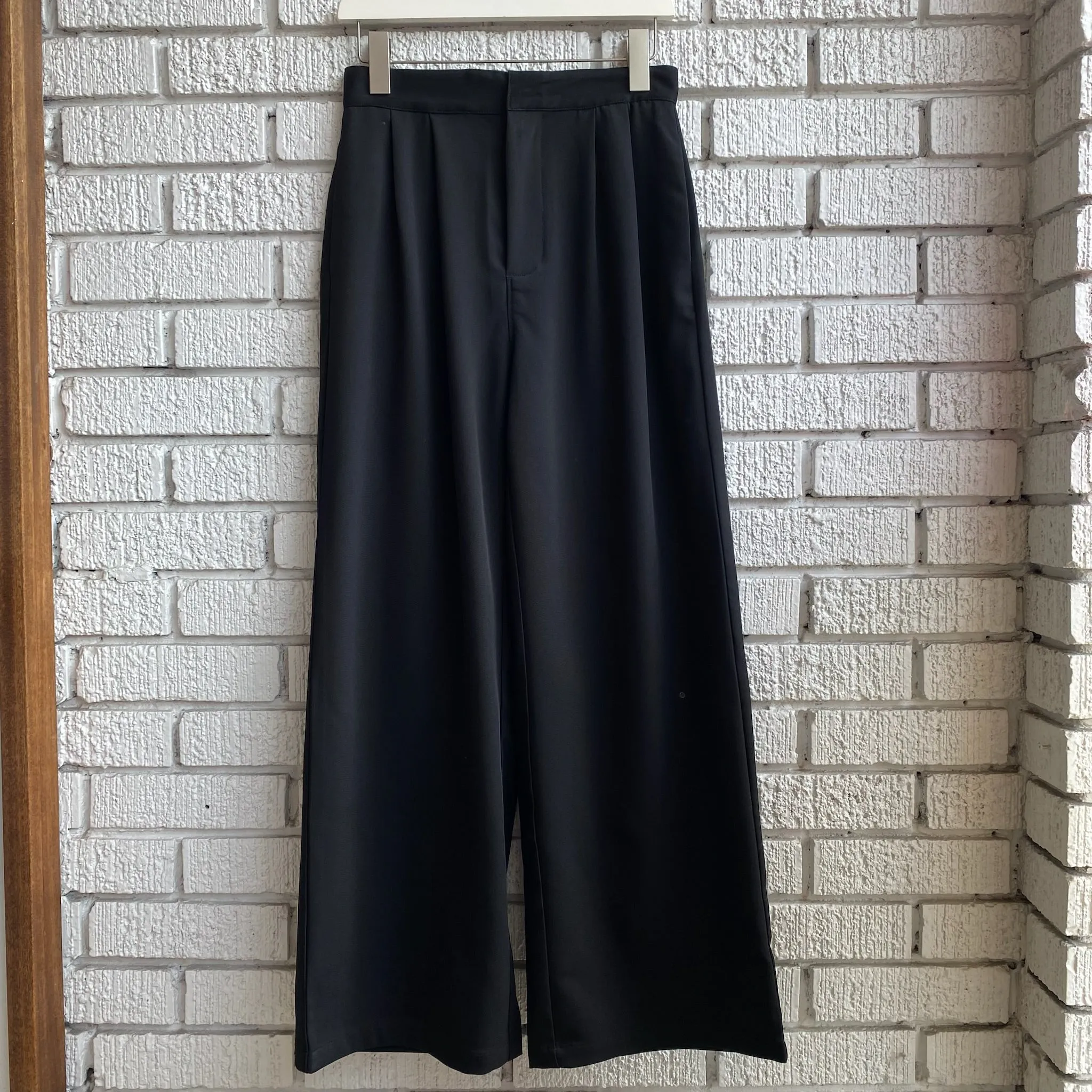 LEOLA Trousers