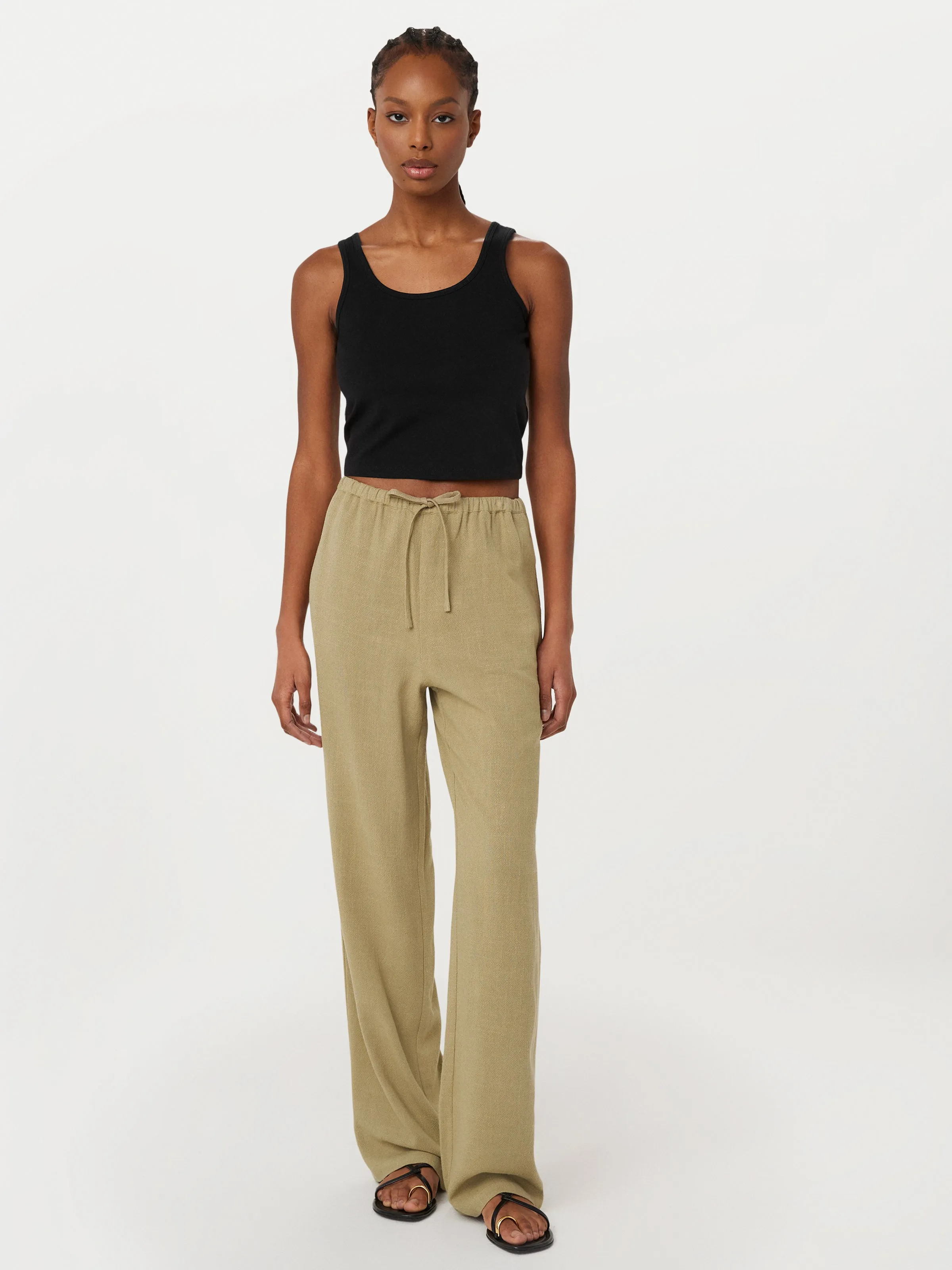 The Relaxed Linen Blend Pant in Green Beige