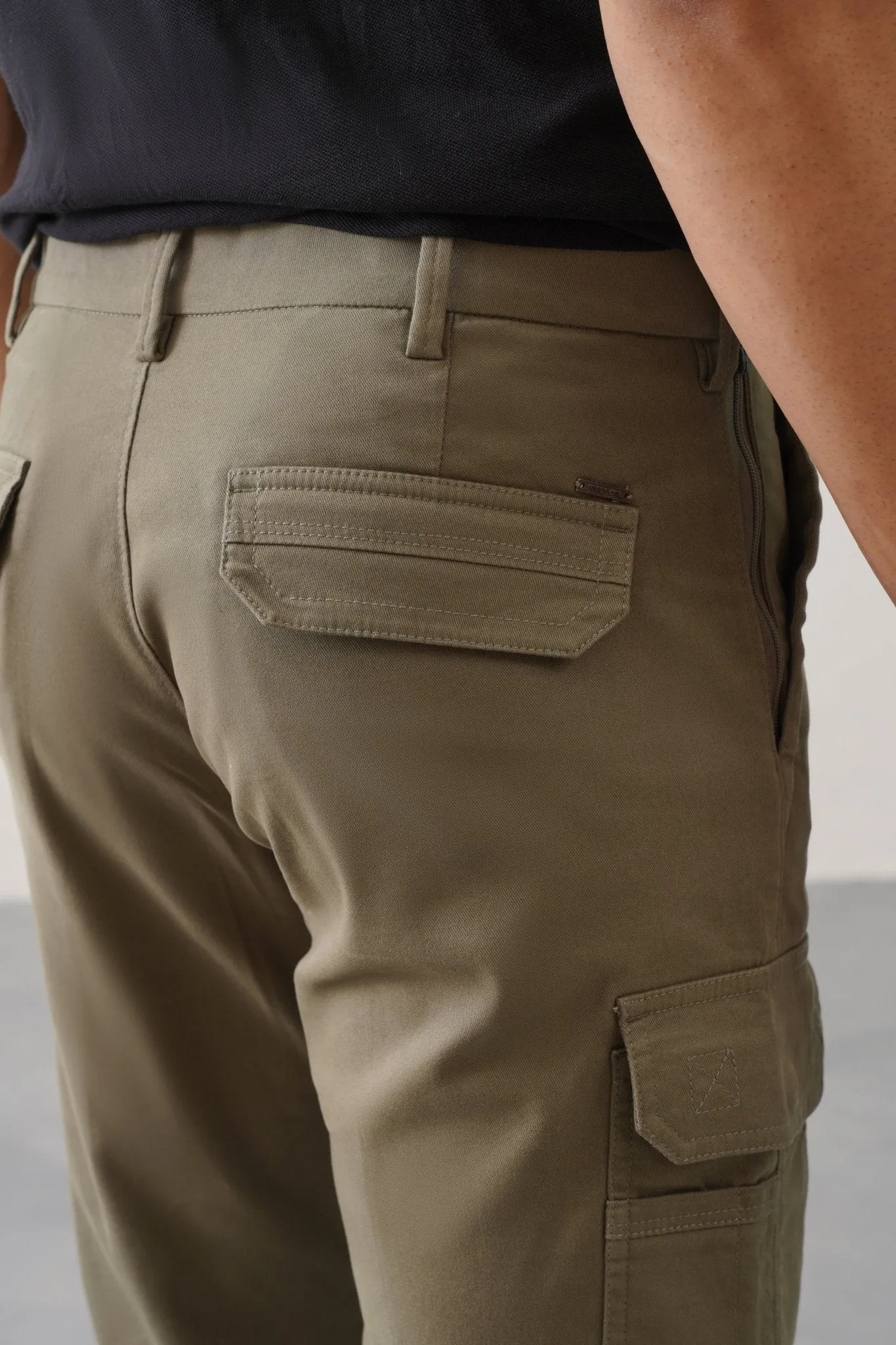 The Slim Fit Pro Cargo Pants - Olive